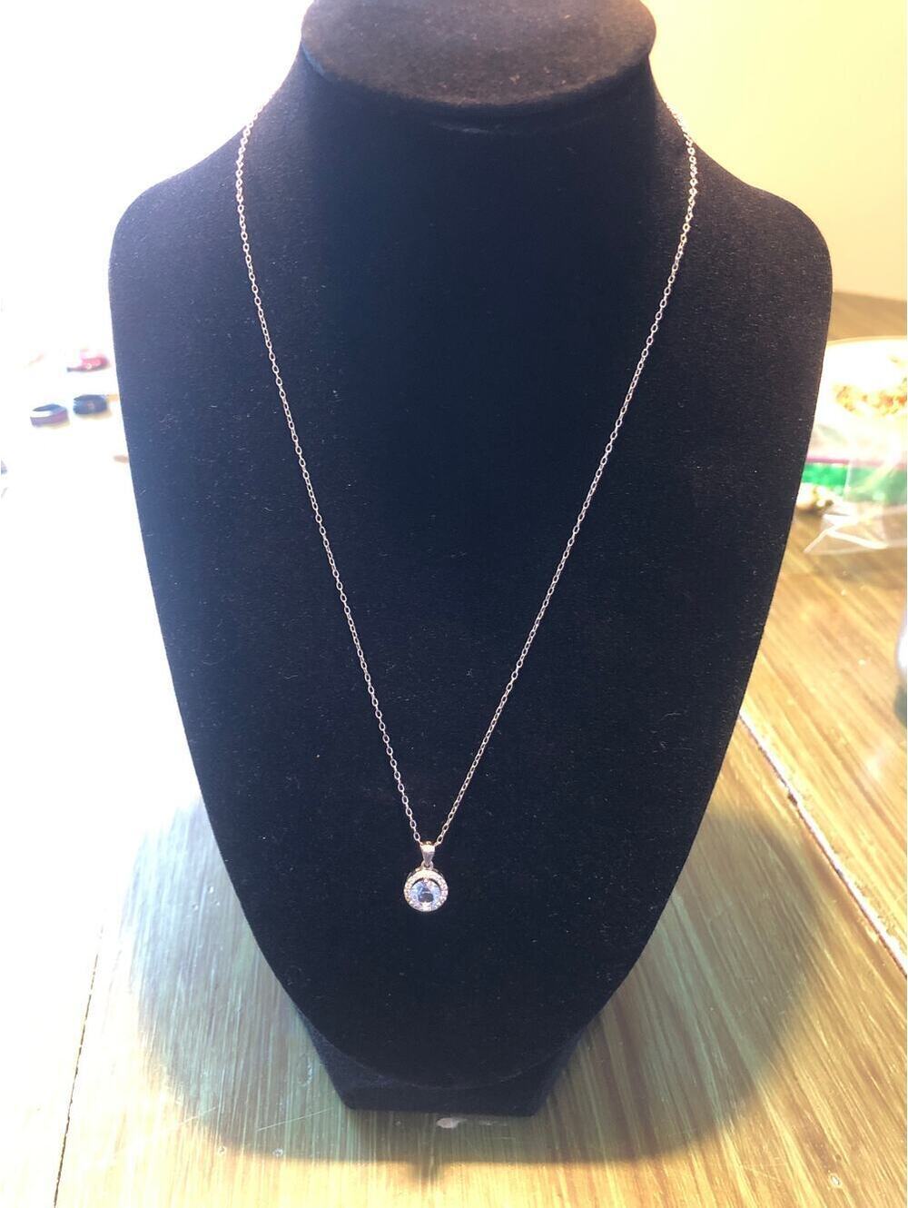 Unbranded EUC Sterling Silver Necklace with Blue and Clear Simulated Stones